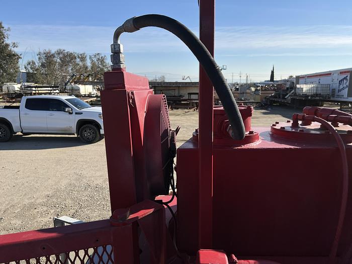 Used 2013 Hawker Pipe Handler