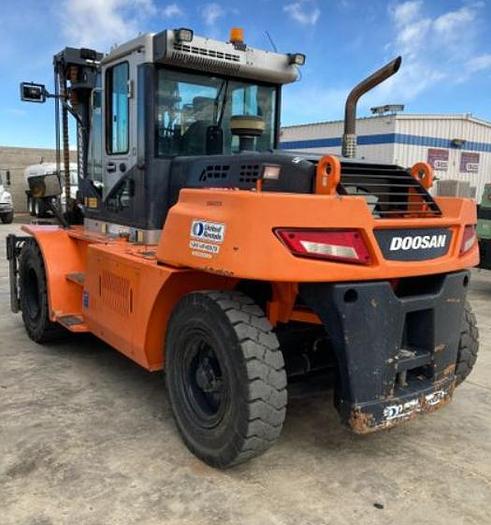 Used Doosan D160S-7 36,000 LBS forklift