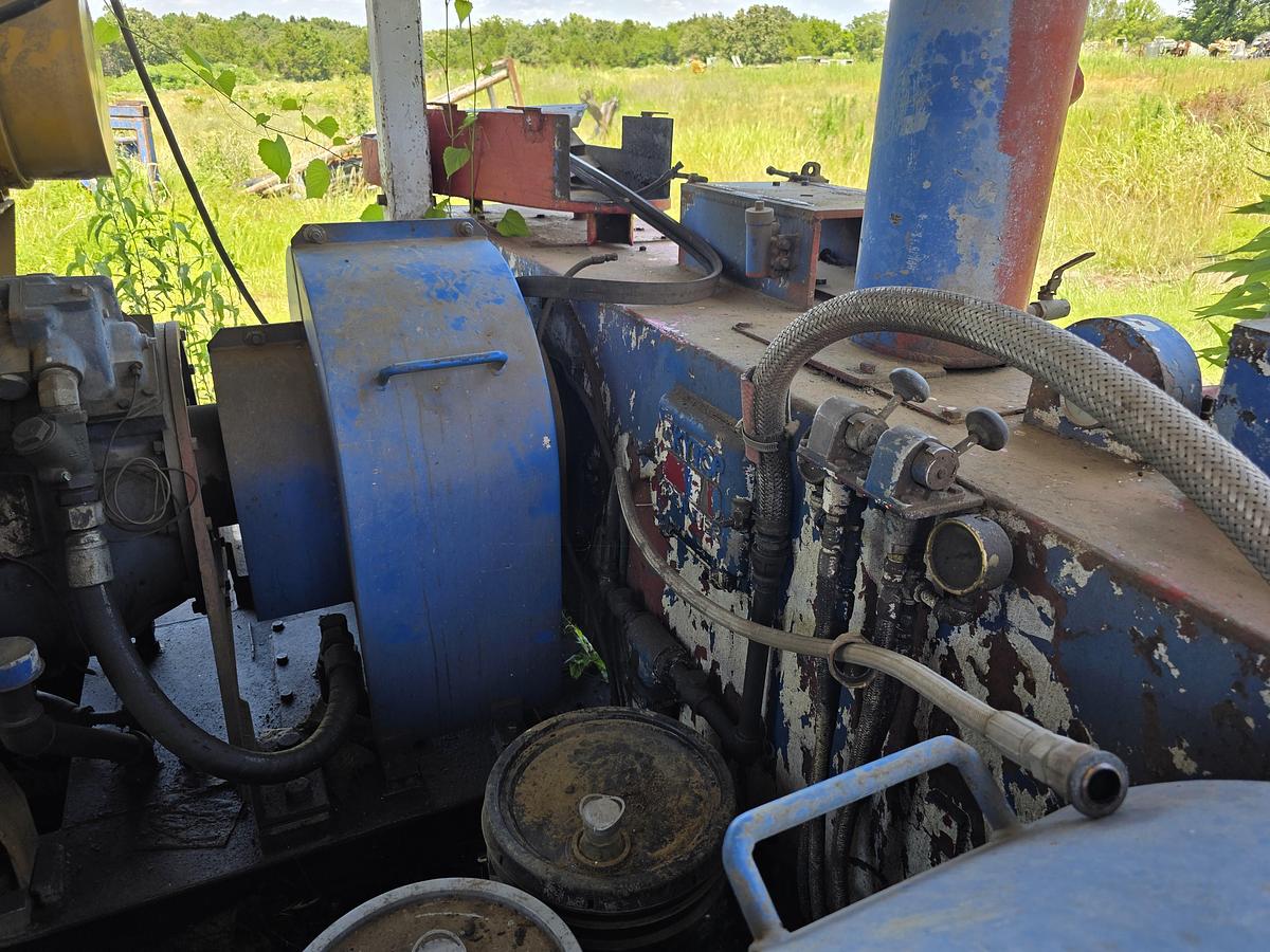 Used Skytop Brewster N-46 900 HP Drilling Rig