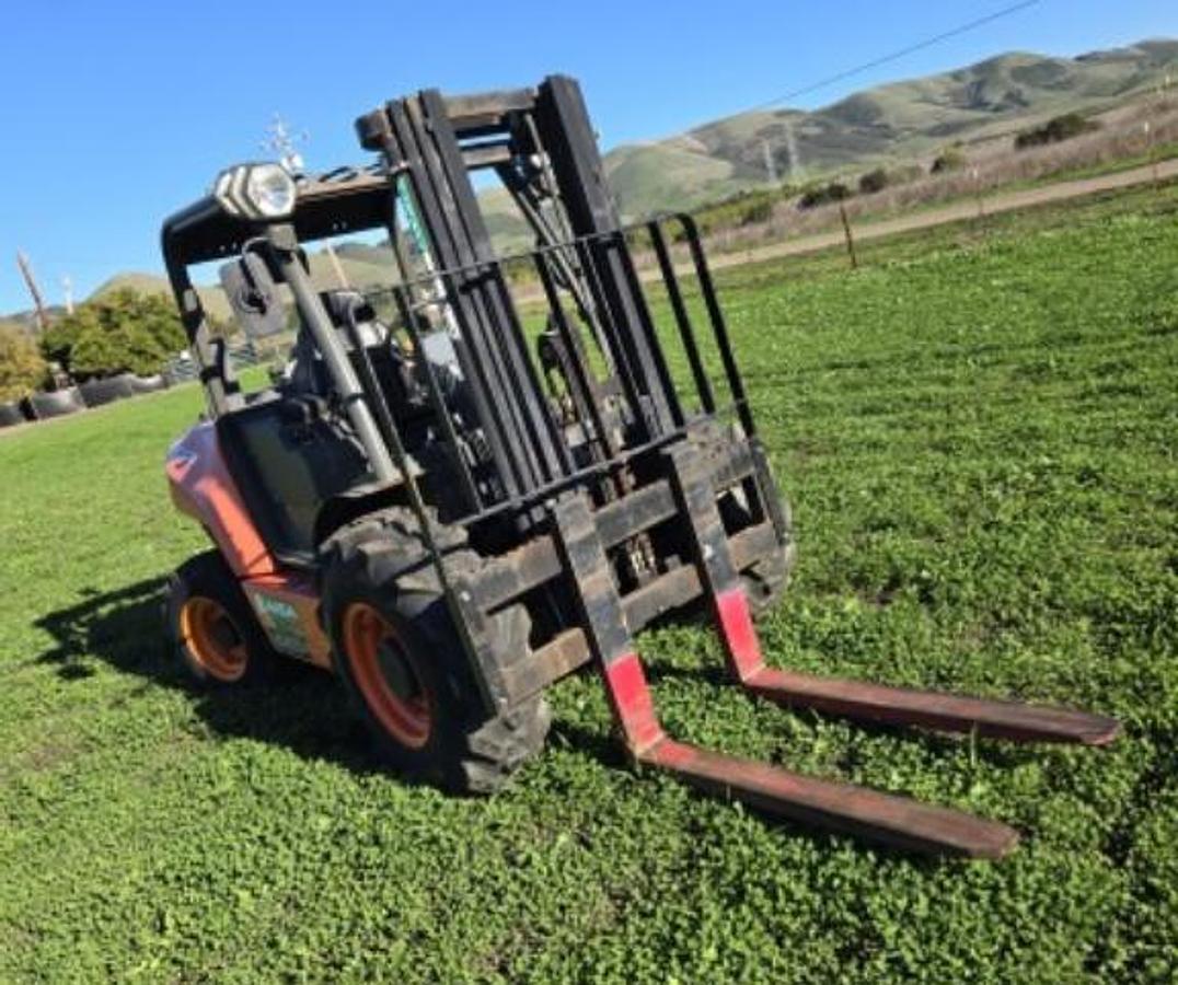 Used 2022 AUSA C251H 5,000Lbs forklift