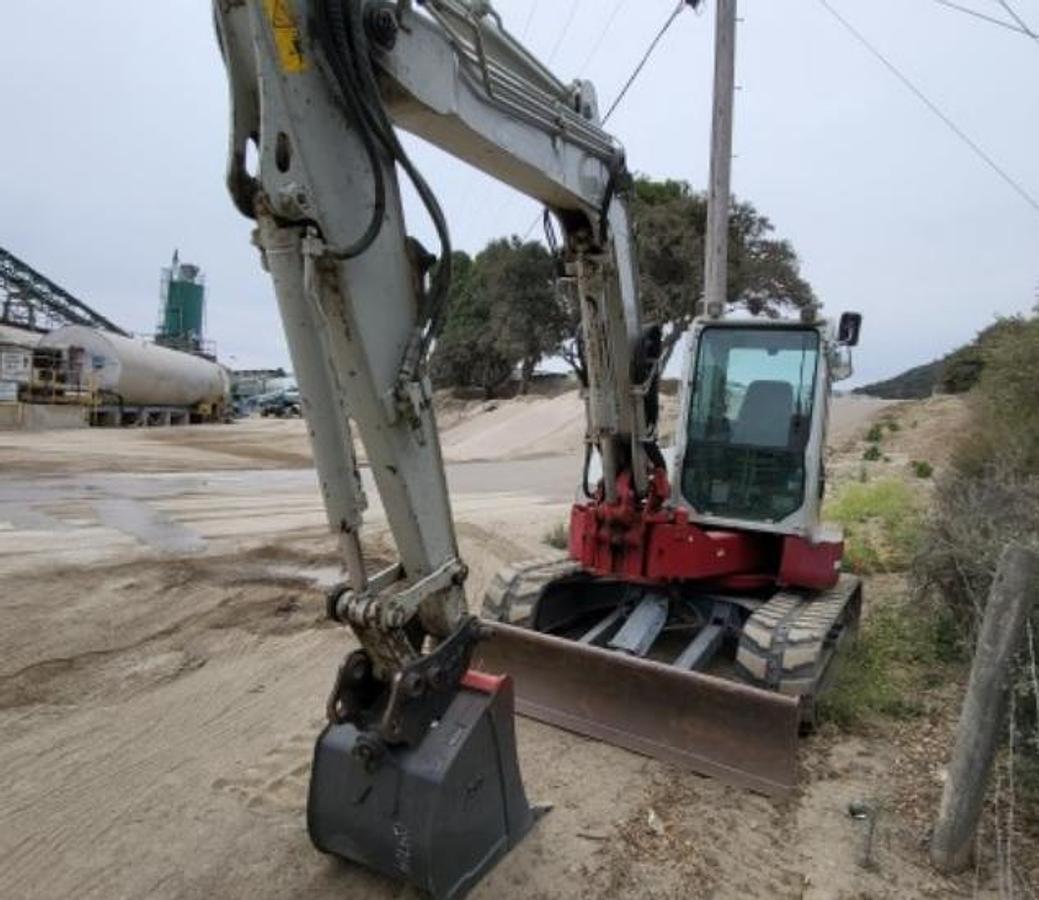 Used 2019 TAKEUCHI TB280FR