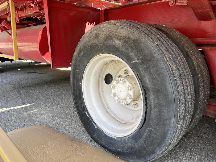 Used 1982 Franks Explorer 300 Carrier