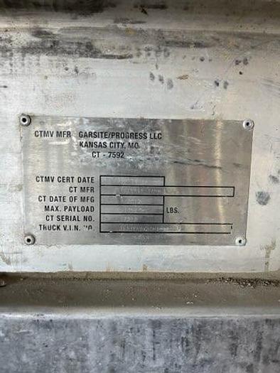 Used 2013 Peterbilt 348 Fuel Truck