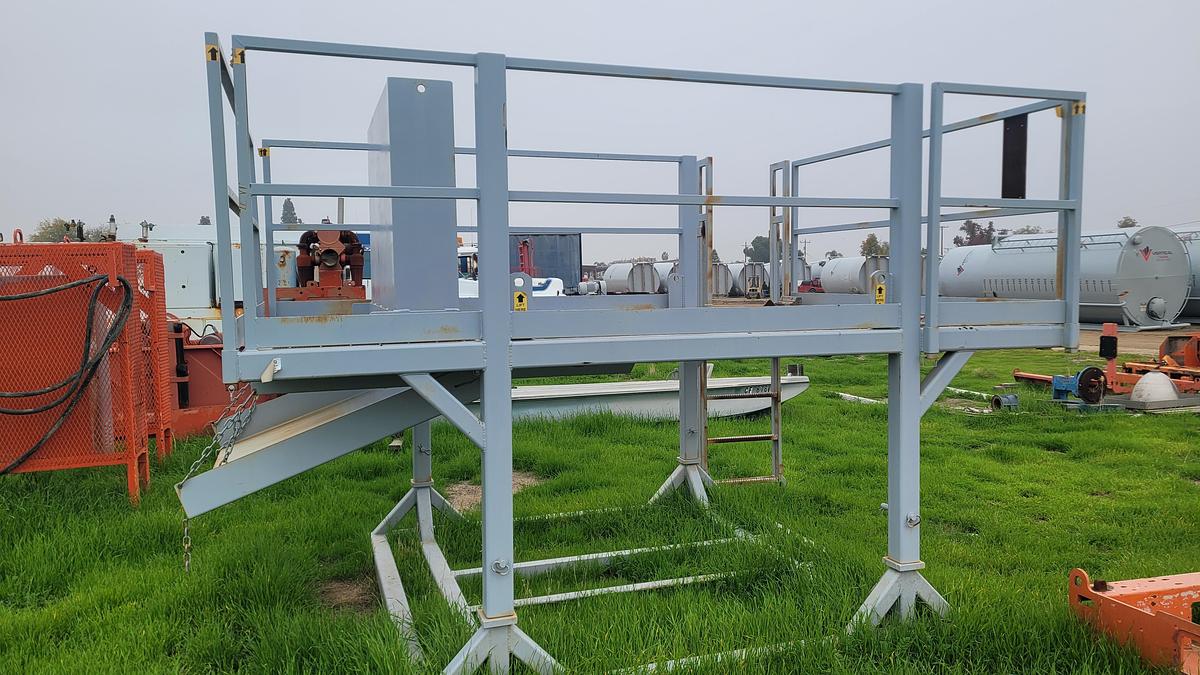 Used MI SWACO Shaker Stand