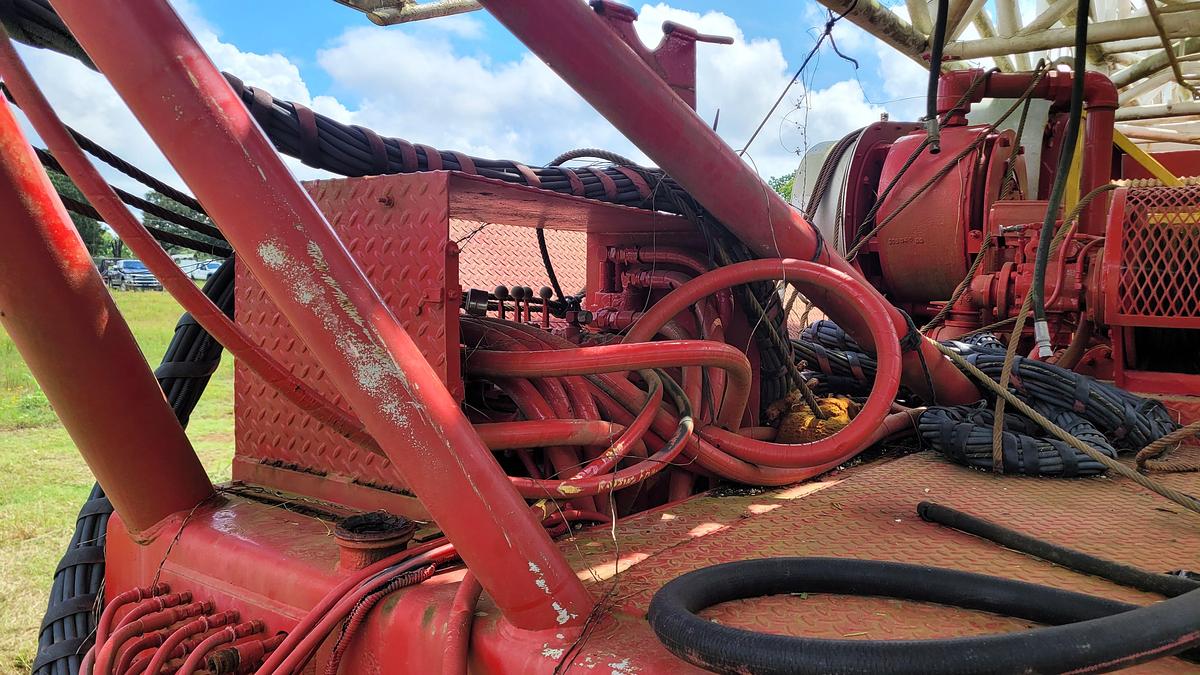 Used 2005 Lanco 750 Workover Rig