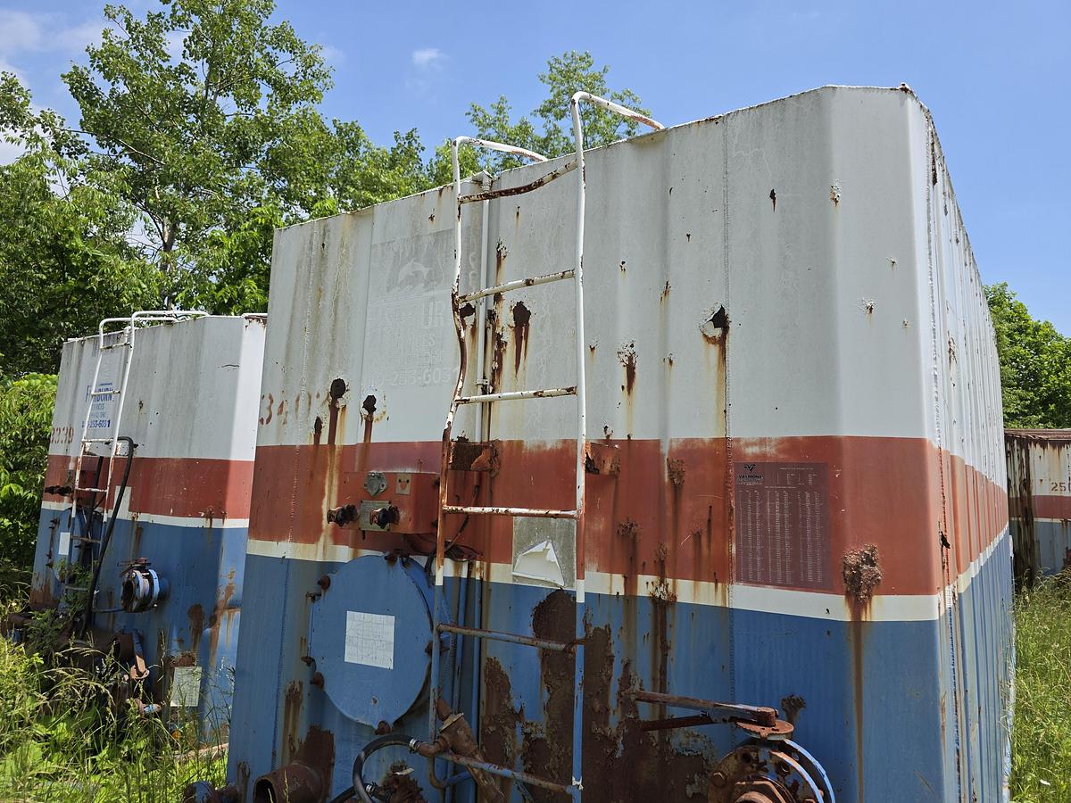 Used Valmont Frac Tanks