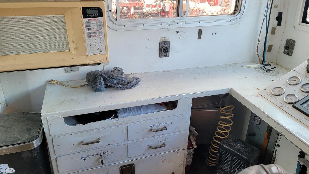 Used 2003 NOV Hydra Rig Coiled Tubing Unit