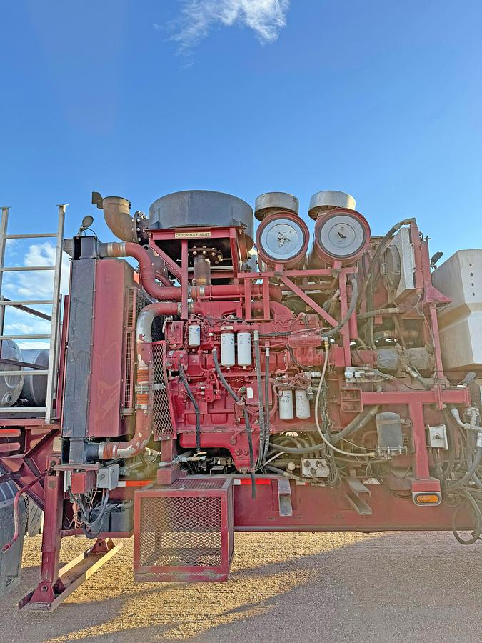 Used 2011 Cummins 1000 HP Double Pumper