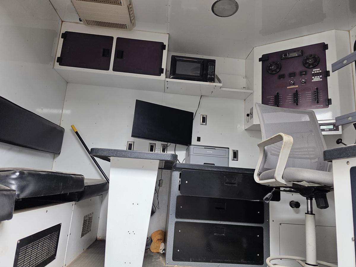 Used 2013 Texas Wireline T440 Wireline Truck