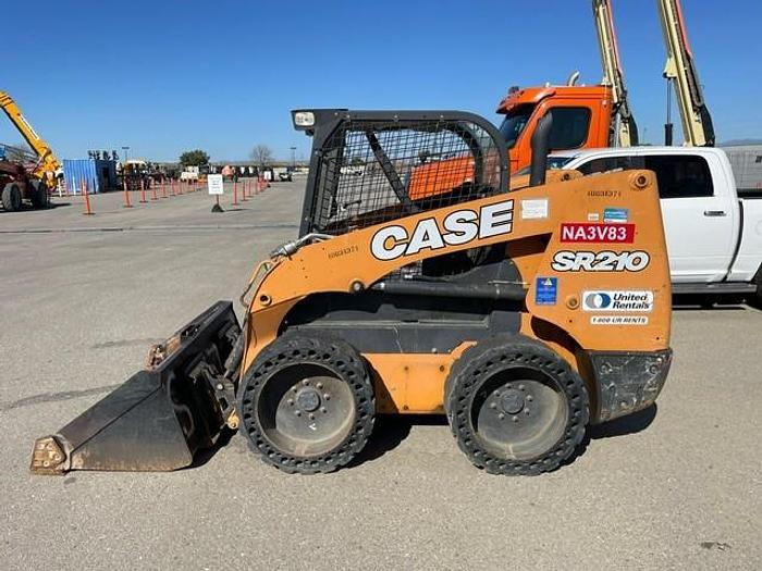 Used 2017 Case Sr210 Skid steer