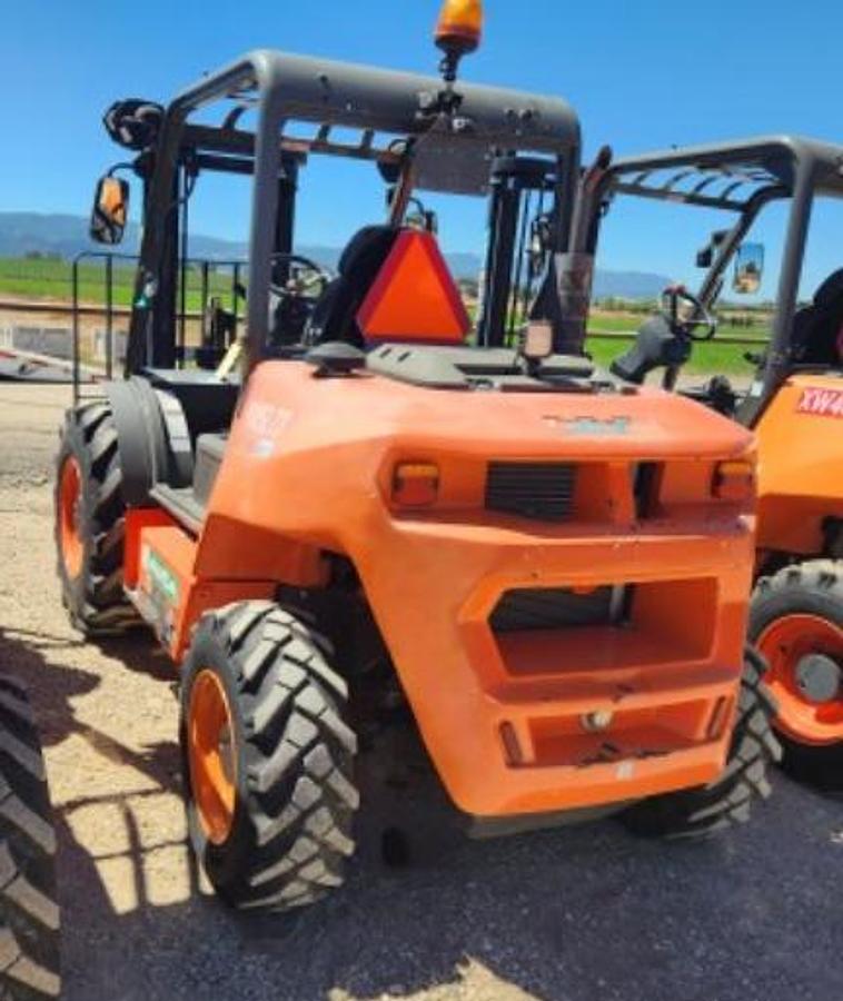 Used 2022 AUSA C251H 5,000Lbs forklift