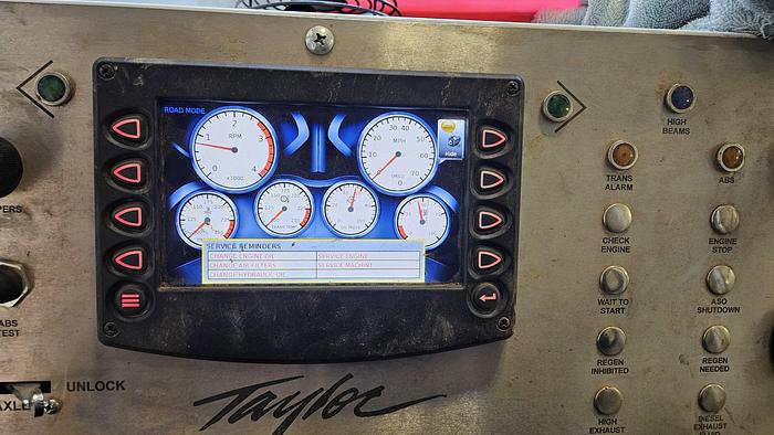 Used 2014 Taylor TI500 Workover Rig