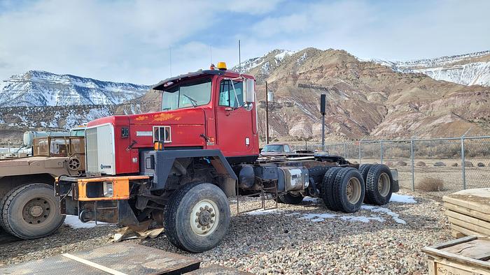 Used 1995 Navistar Paystar 5000