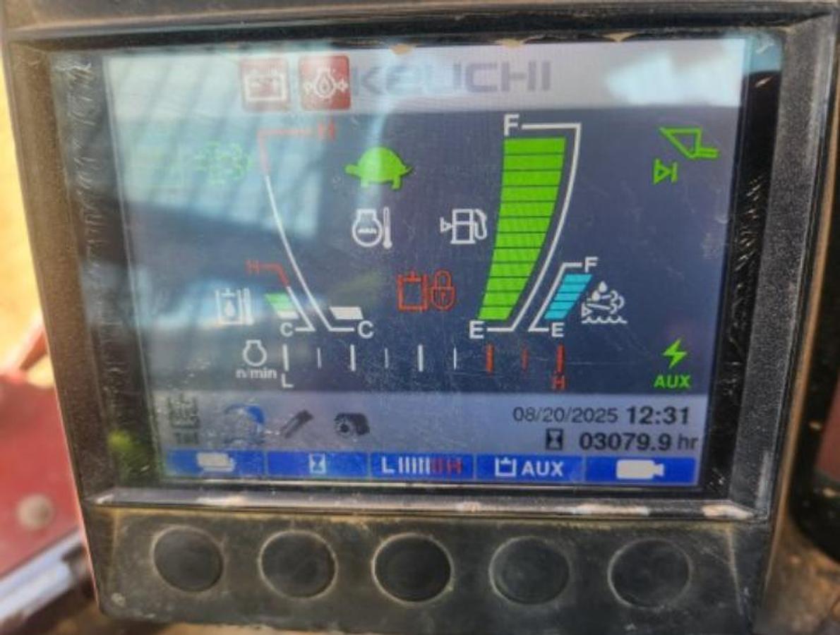 Used 2019 Takeuchi TL12R2-CR Compact Track Loader