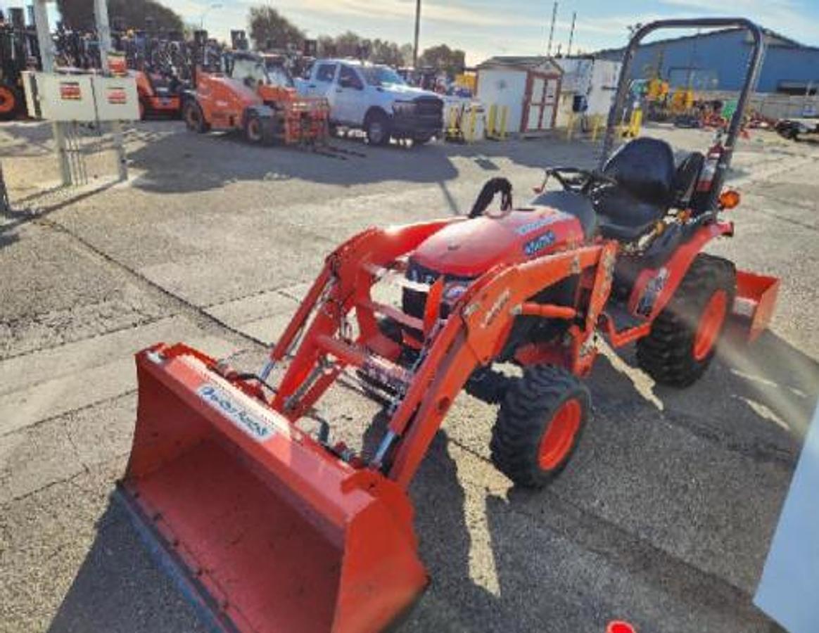 Used 2022 Kubota B2601HSD-1