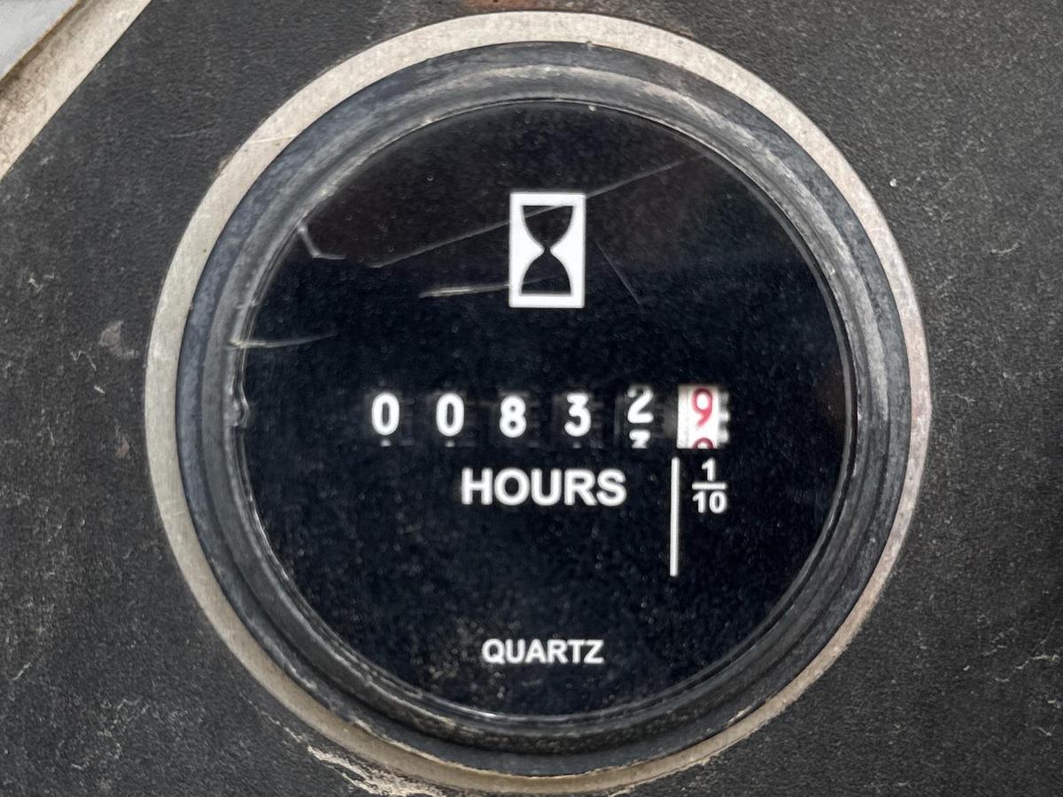 Used 2000 Genie Industries Z-30/20N