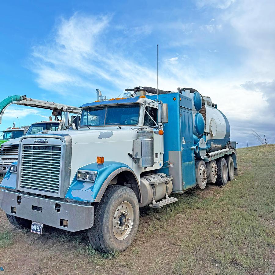 Used 2008 Super Products Mud Dog 1200 Hydro Excavator