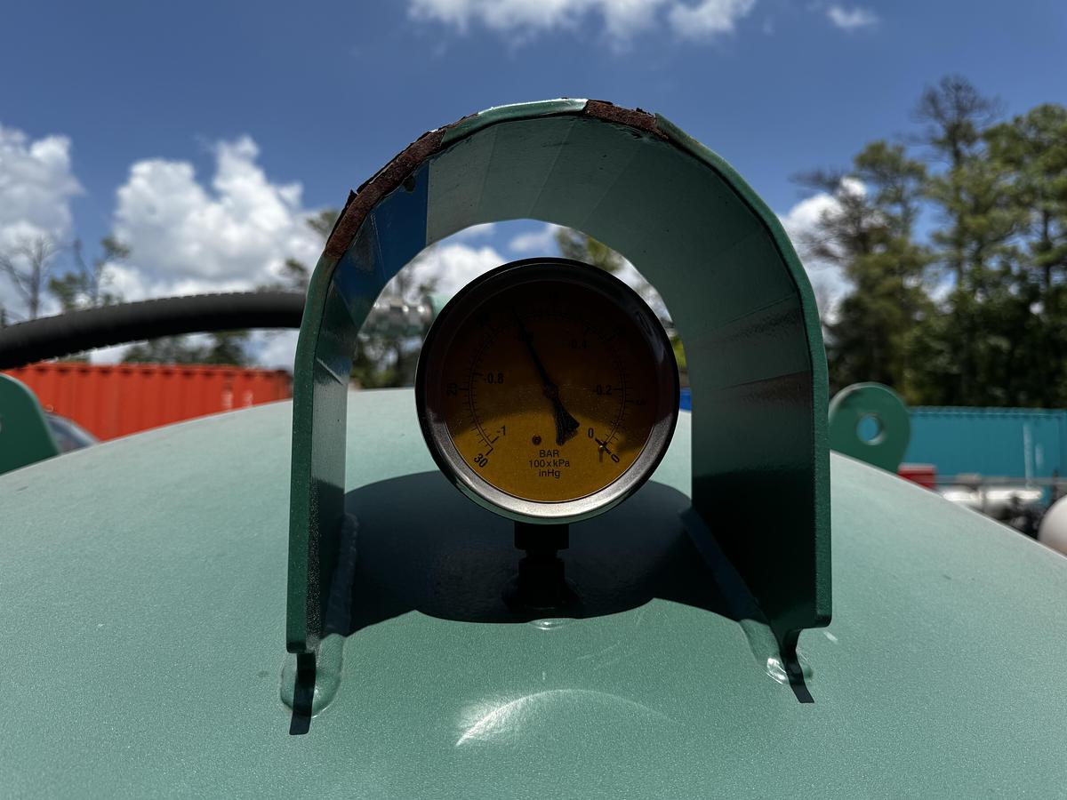 Used Derrick Vacu-Flo 1200 Vacuum Degasser