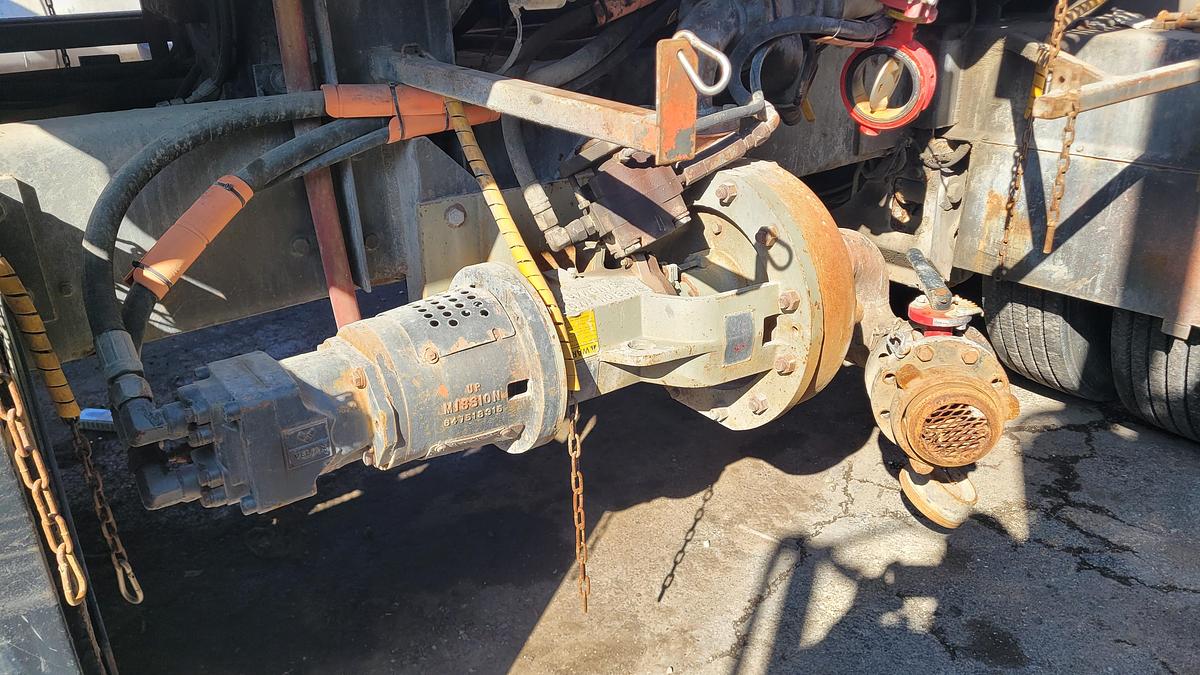 Used 2008 International Cement Pumper