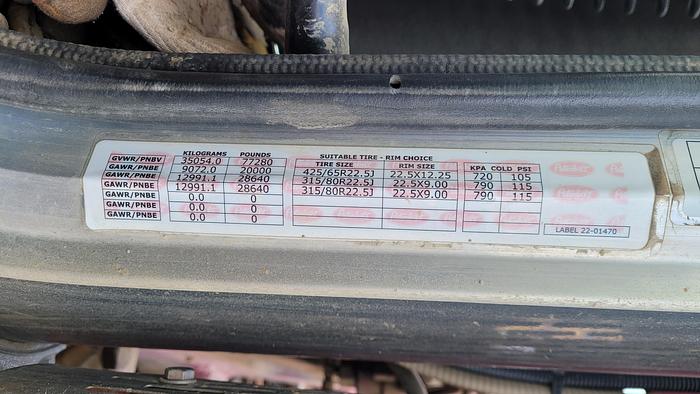 Used 2007 Peterbilt 375 Winch Truck