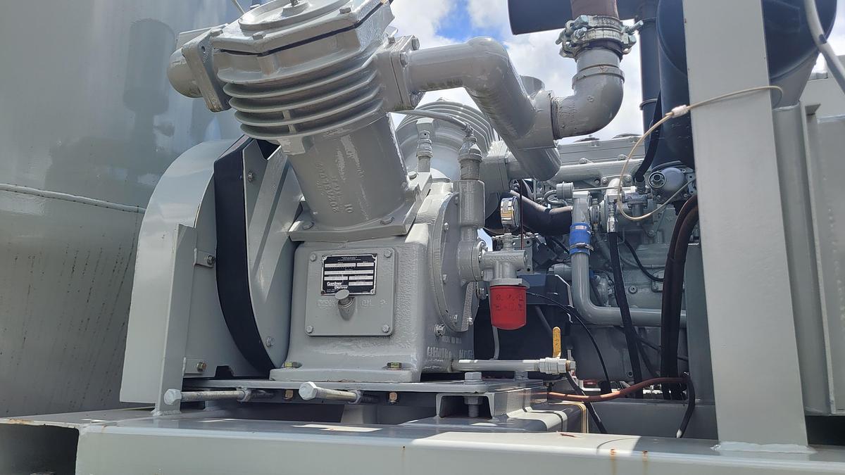 Used 2005 Worley Cement Bulk Trailer