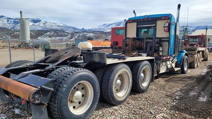 Used 2005 Kenworth T800B Winch Truck