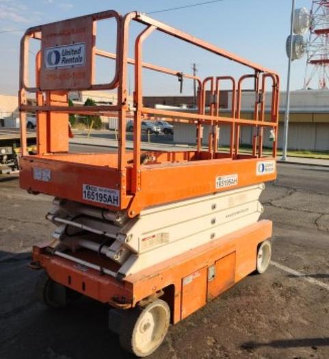 Used Snorkel 26ft 48" scissor lift
