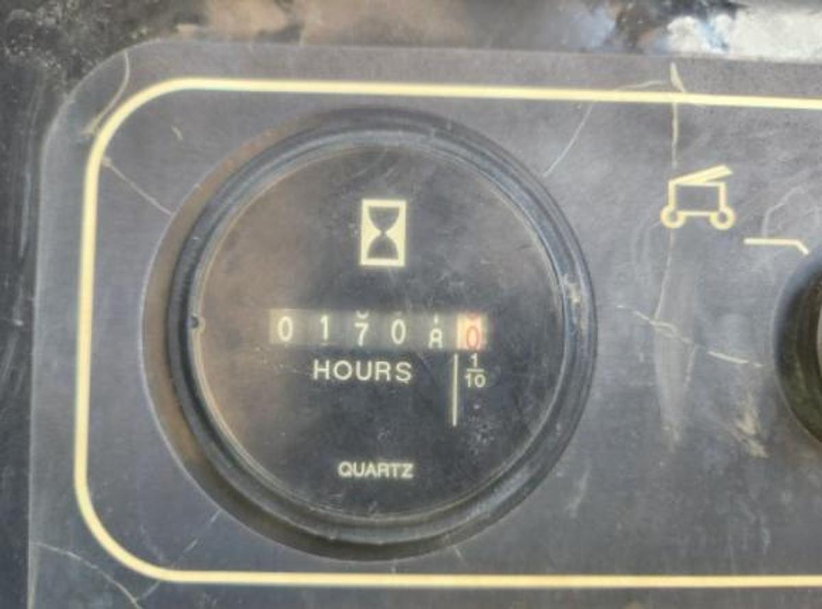 Used 2017 GENIE S85 TELESCOPIC 85FT BOOM 4WD