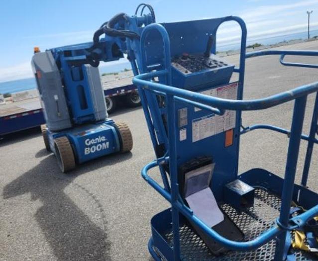 Used Genie Electric 30ft boom