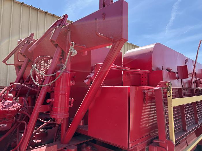 Used 1982 Franks Explorer 300 Carrier