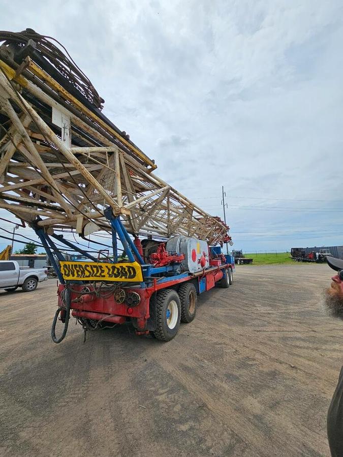 Used 1981 Franks 300 Workover Rig