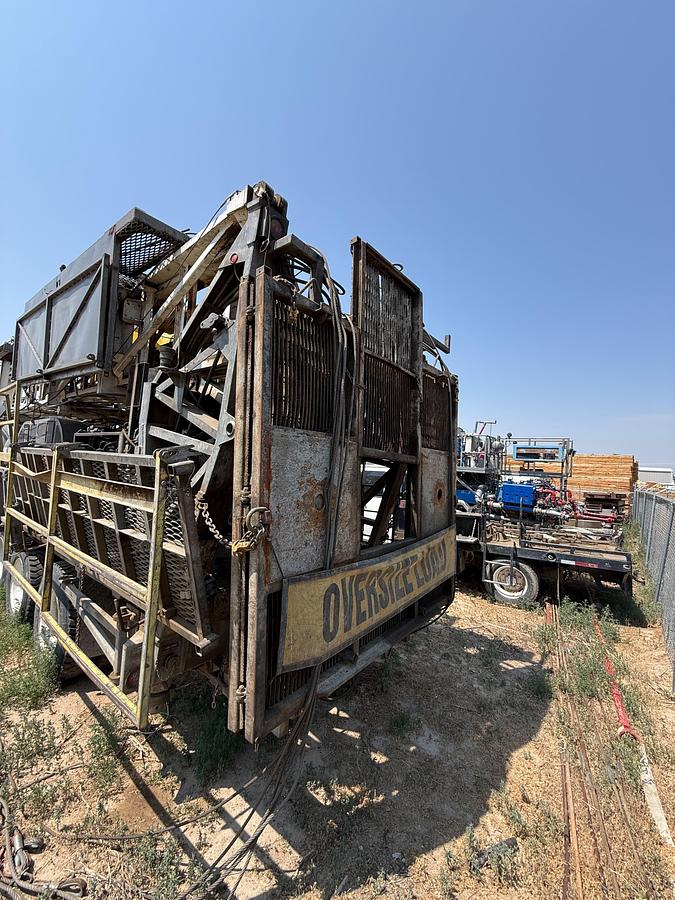 Used 2002 Watson Hopper GXHTA Workover Rig