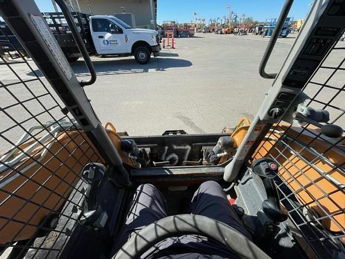 Used 2017 Case Sr210 Skid steer
