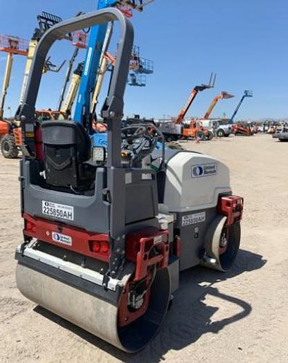 Used Smooth drum roller