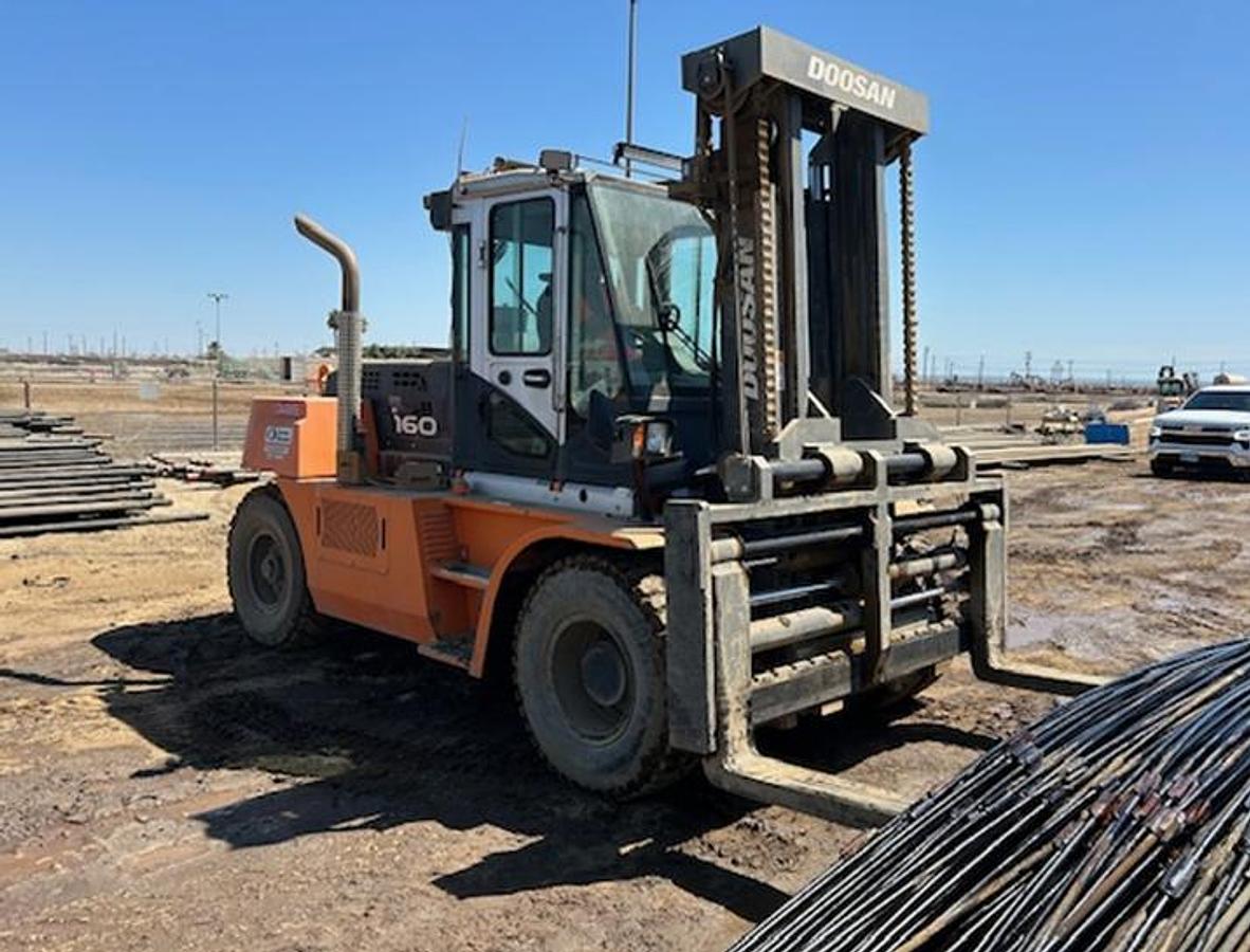 Used 2021 Doosan D160S-7