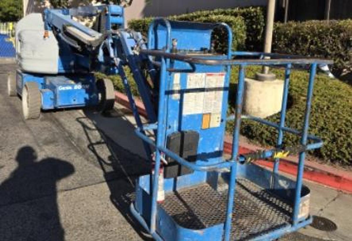 Used 2012 Genie Z-40/23N RJ