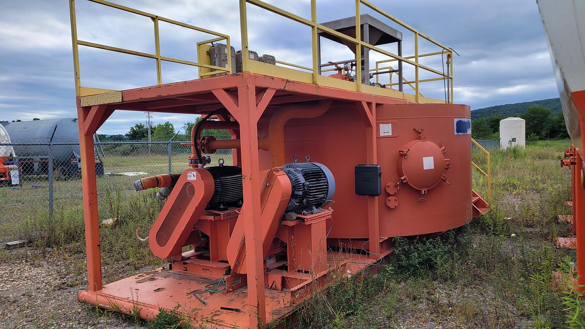 Used 2014 Mix Tank 100 BBL