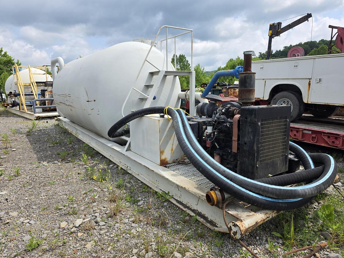 Used Baker Hughes 200 BBL Mix Plant