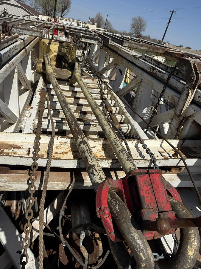 Used 2007 Cameron 550 Workover Rig