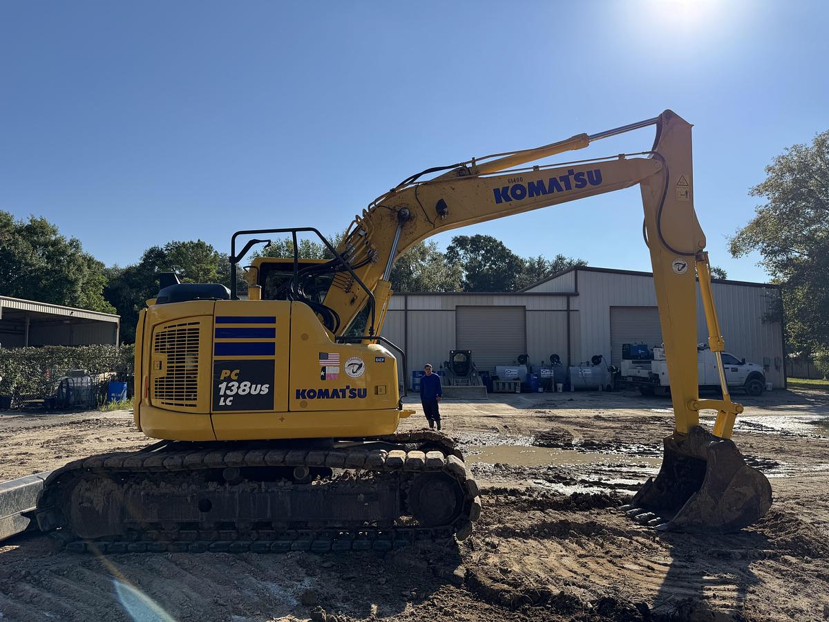 Used 2022 KOMATSU PC138-11