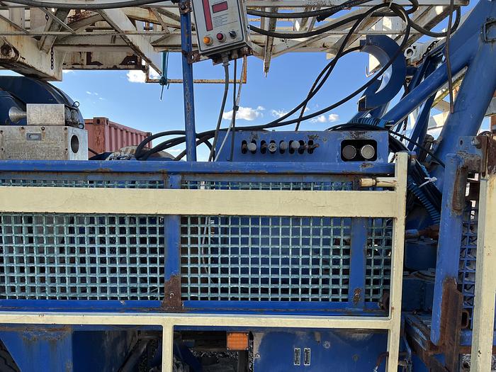 Used 2006 SJ Petro XJ400 Workover Rig