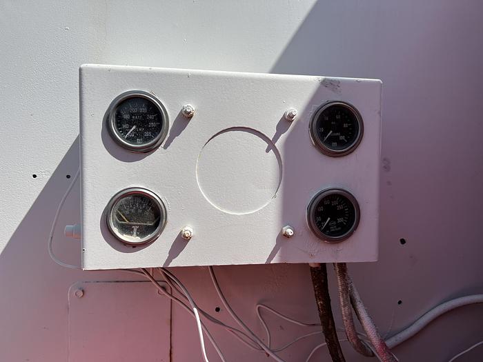 Used 1982 Franks Explorer 300 Carrier