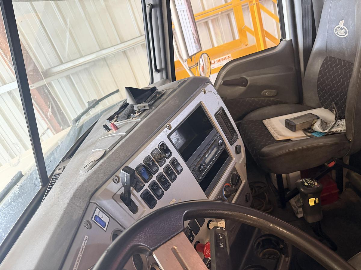 Used 2013 Mack Granite GU813 Pumper