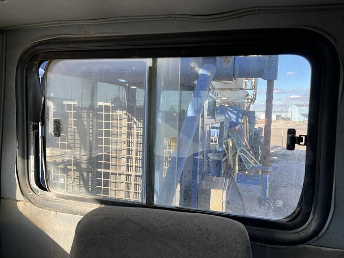 Used 2006 SJ Petro XJ400 Workover Rig