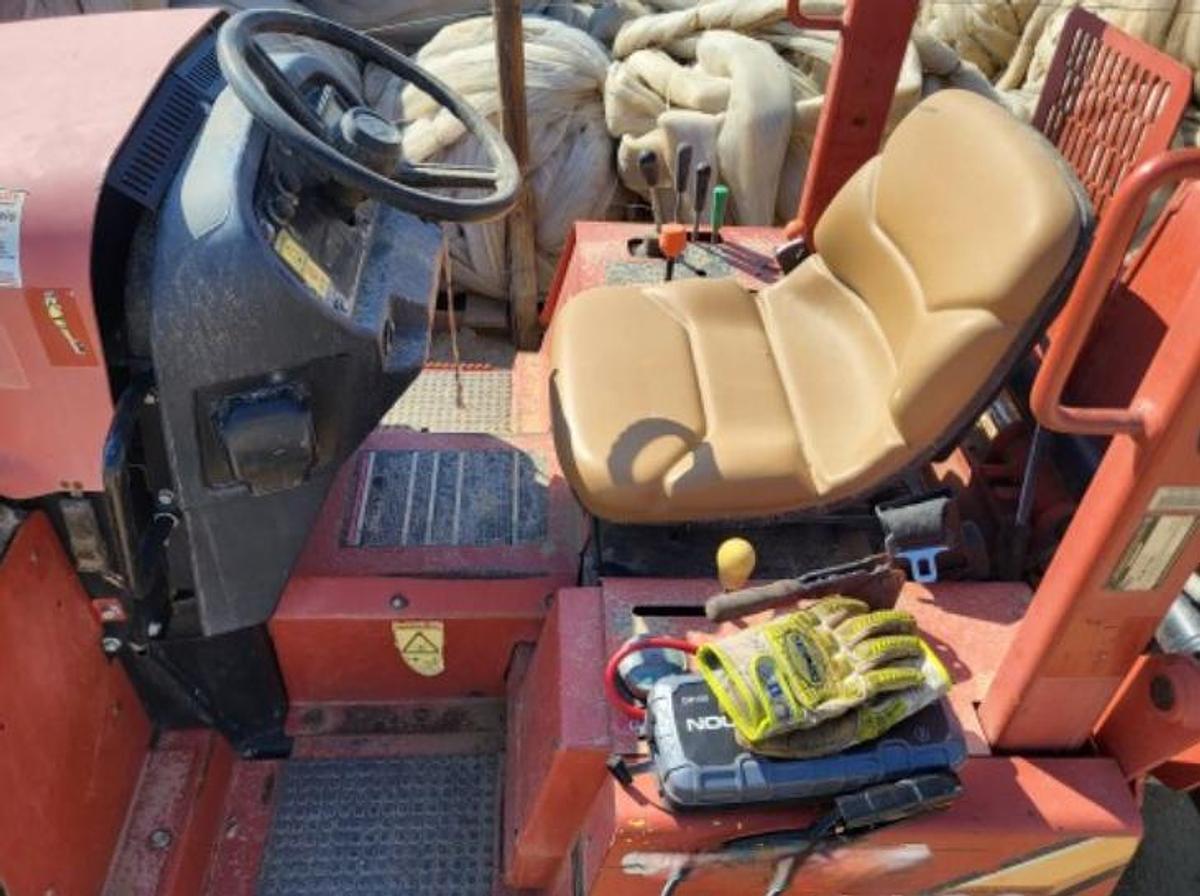 Used Trencher RT45 DITCHWITCH