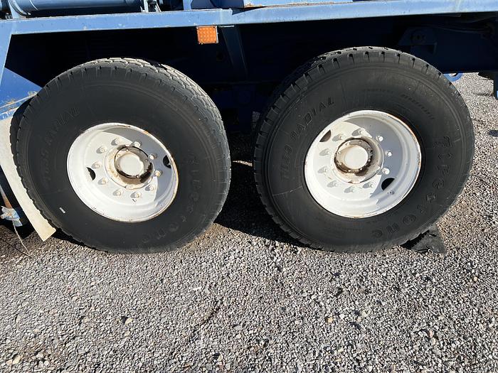 Used 2006 SJ Petro XJ400 Workover Rig