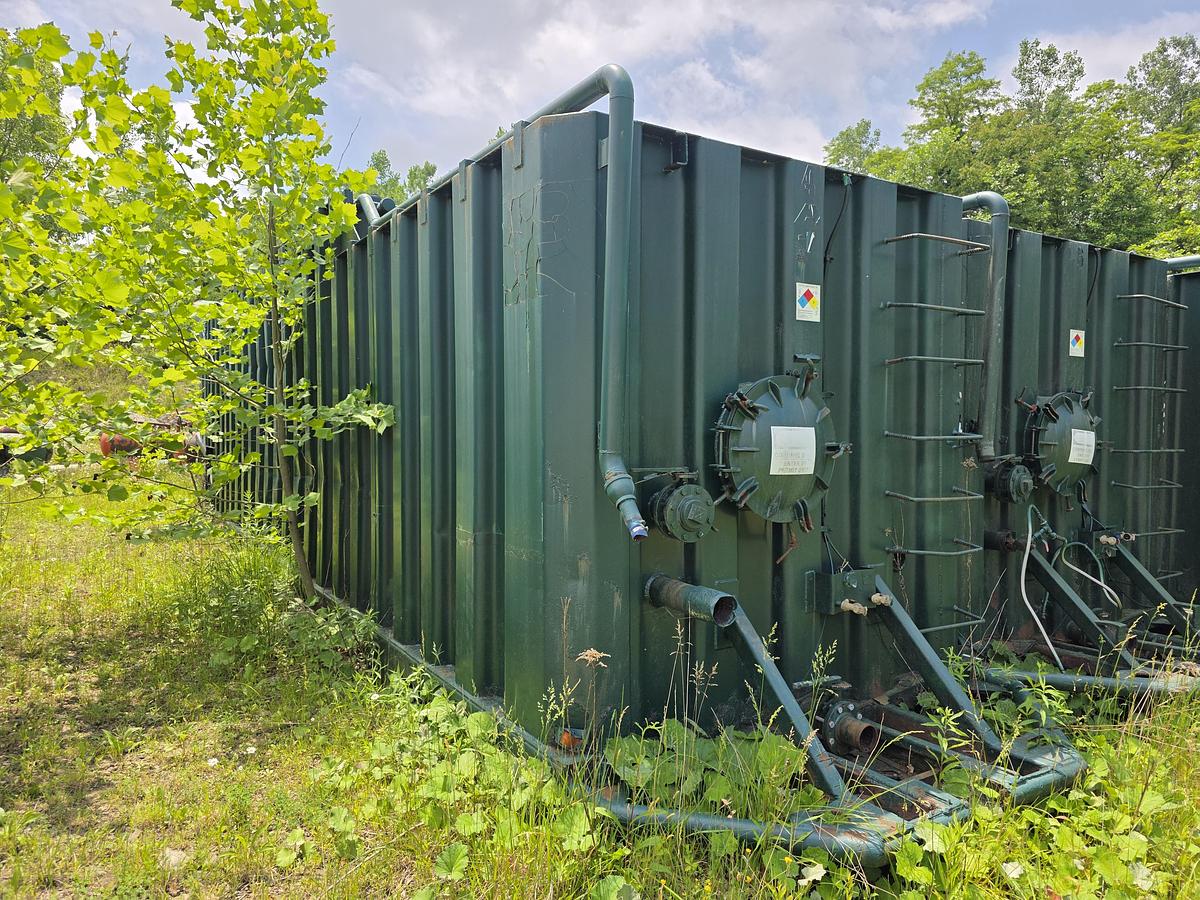 Used Valmont Frac Tank