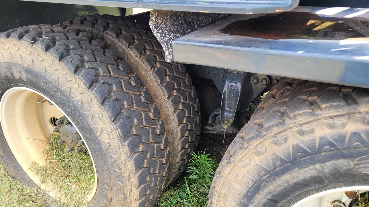 Used 2003 NOV Hydra Rig Coiled Tubing Unit