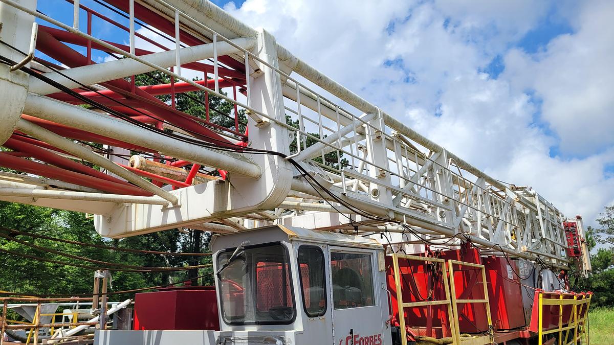 Used 2005 Lanco 750 Workover Rig