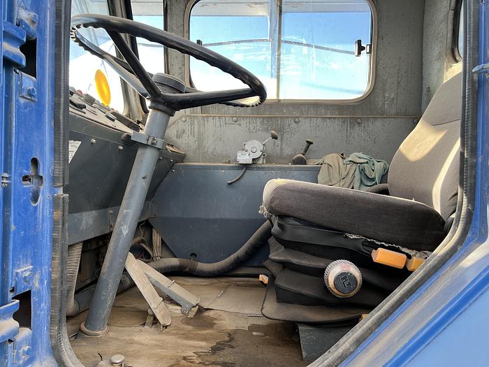 Used 2006 SJ Petro XJ400 Workover Rig